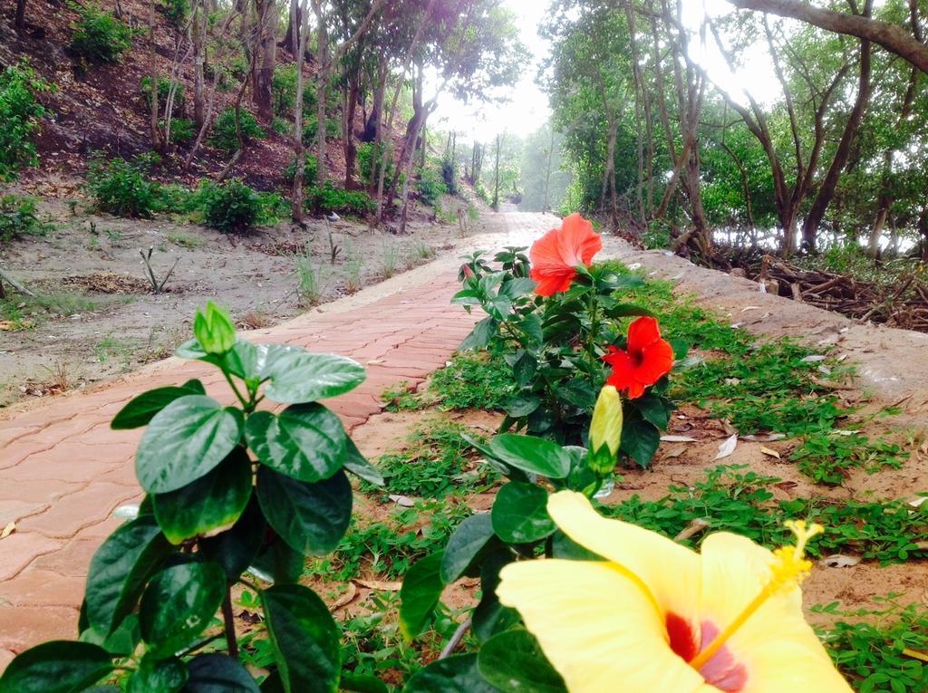 River Ray Estates Resort Loc An ภายนอก รูปภาพ